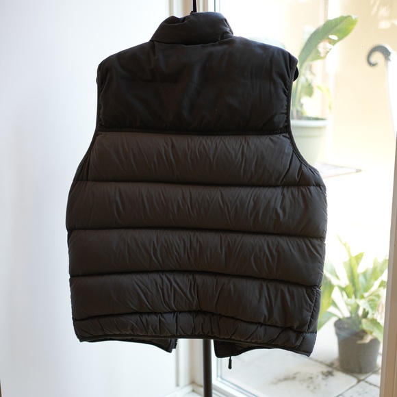 Filson hard-wearing down vest (fits like Large) - Picture 2 of 2
